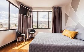 Elegance Hotel