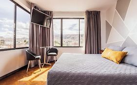 Elegance Hotel
